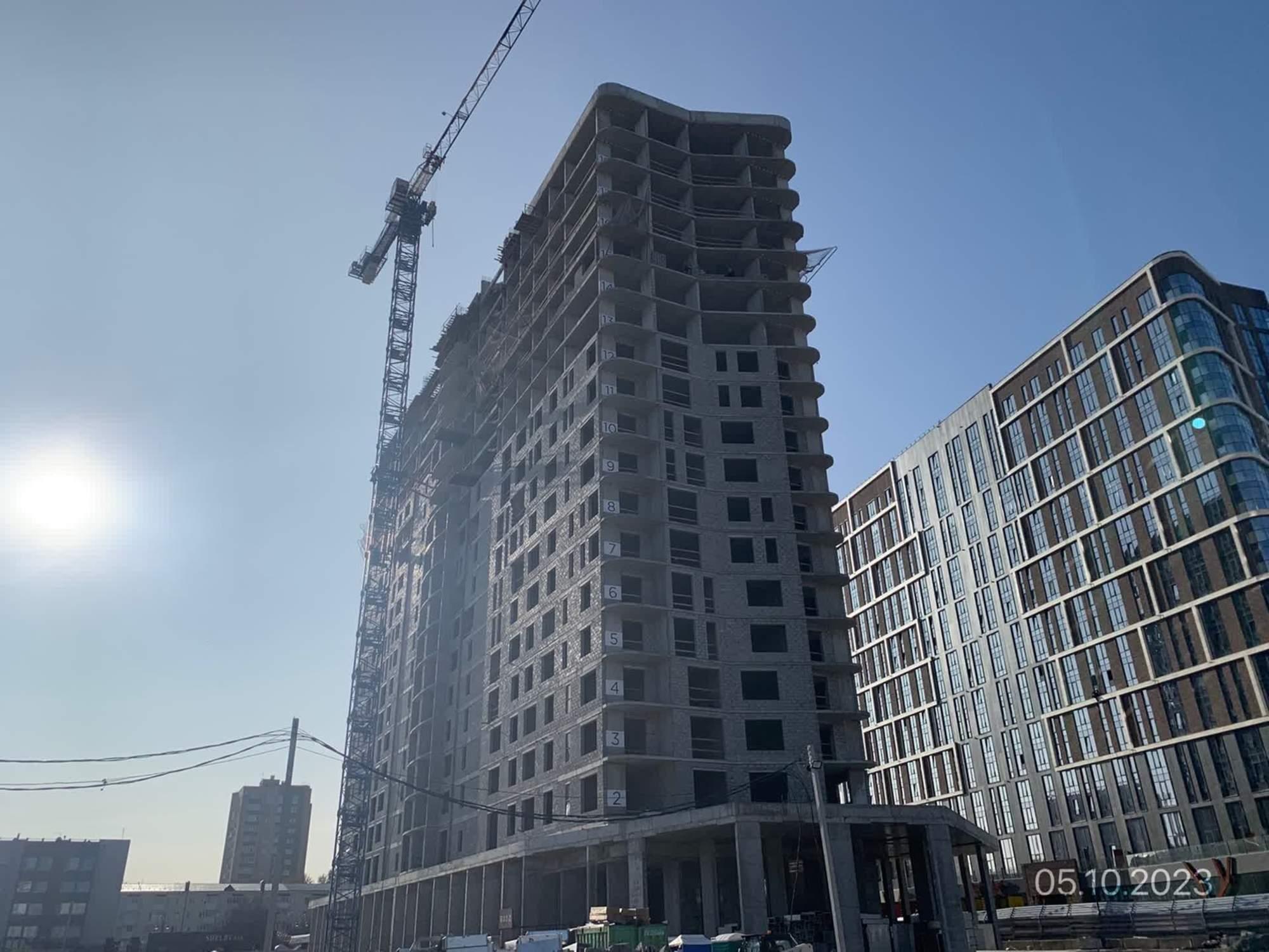 Купить квартиру за 9 800 000 рублей на Николая Машарова, 8