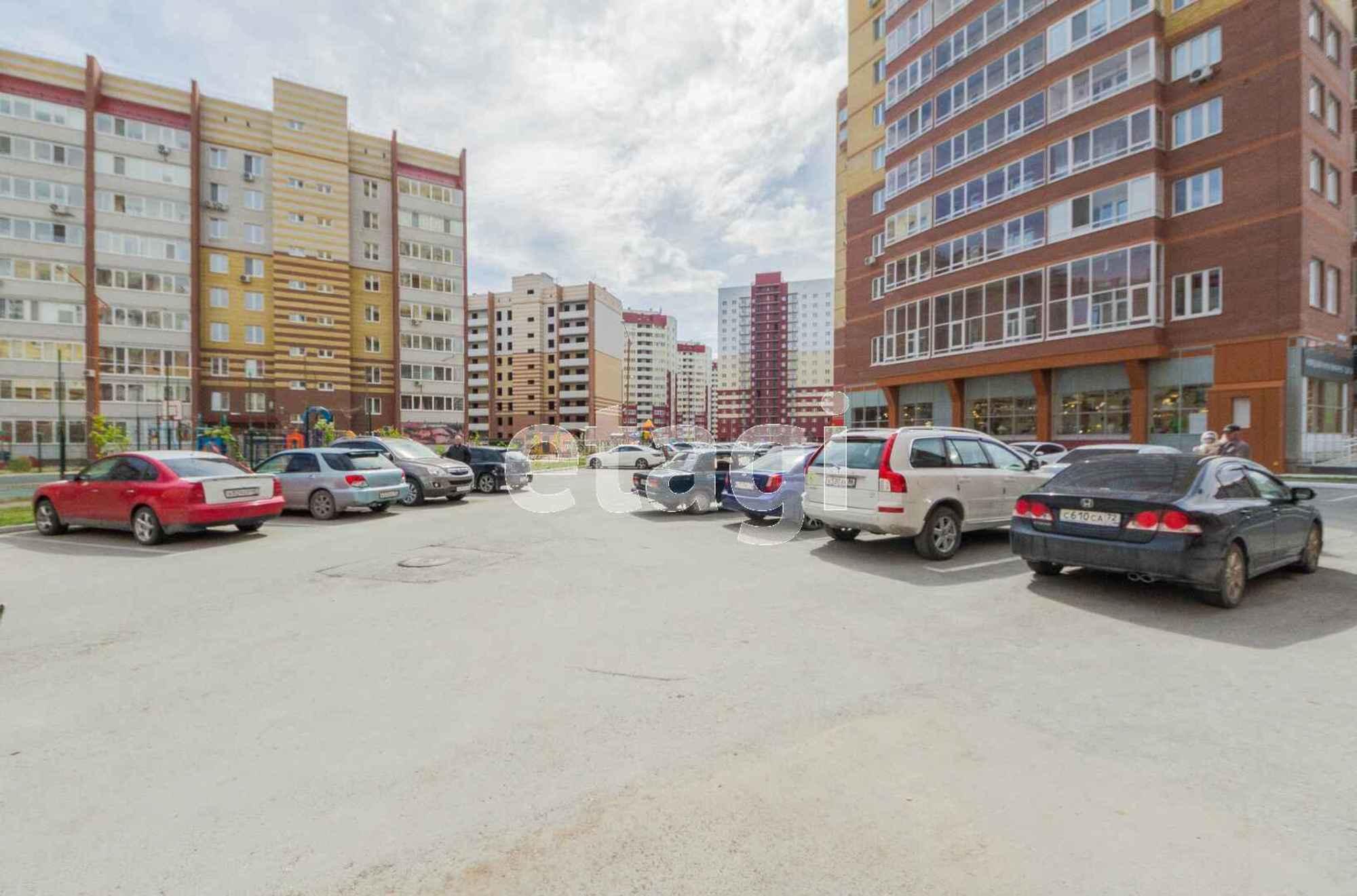 Купить квартиру за 14 400 000 рублей на Пермякова, 77