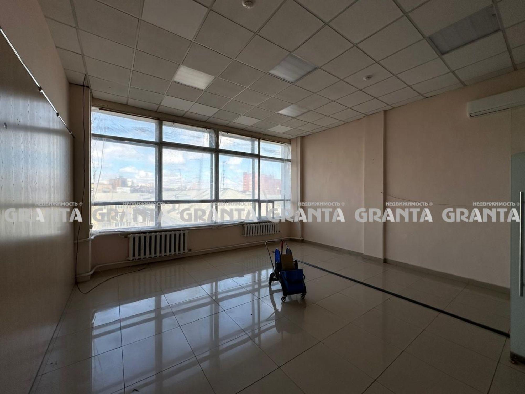 Сдать офис, помещение под офис за 37 000 рублей на пр-кт Мира, 60