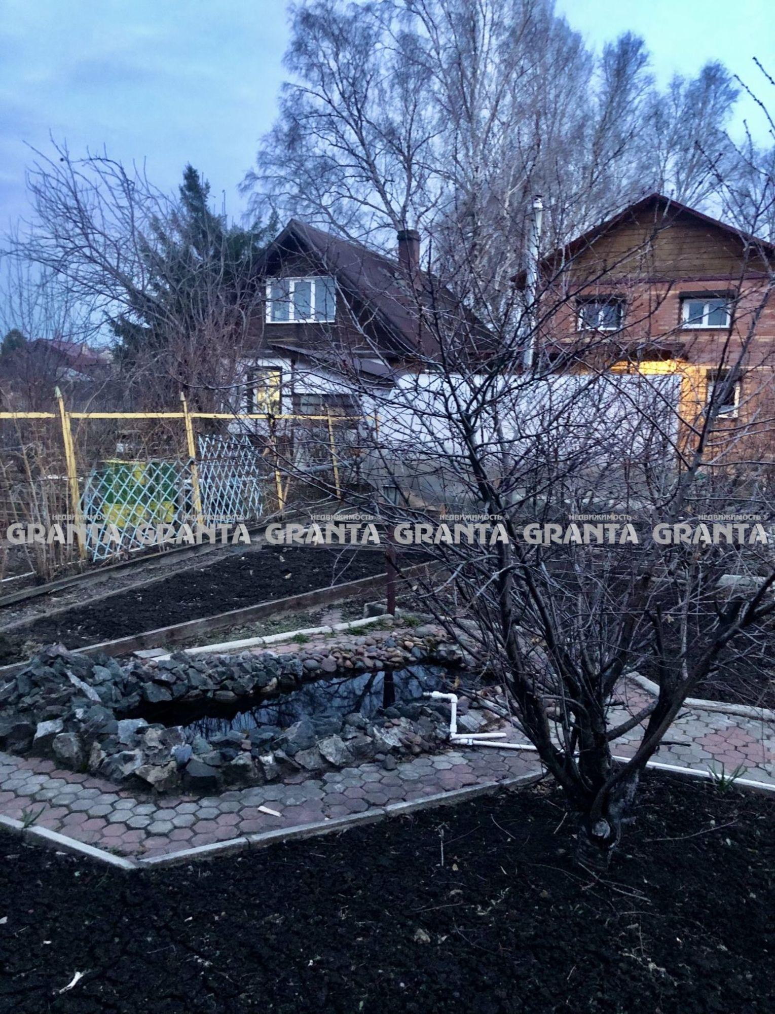 Купить дачу, дом, коттедж за 12 000 000 рублей на пр-кт Свободный, 82А/33