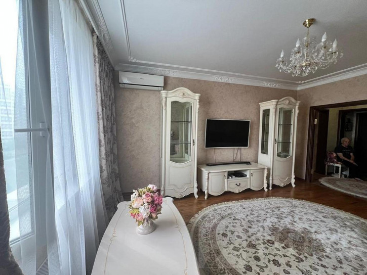 3-комн квартира Левенцовский