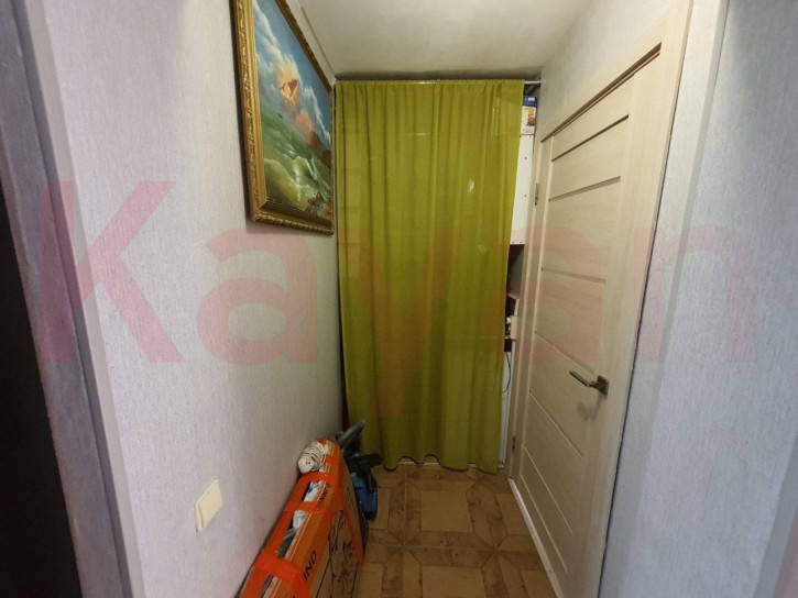 3-комн квартира микрорайон Парус ул.