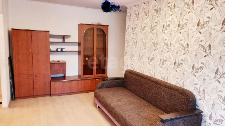 3-комн квартира Лечебная улица, 32