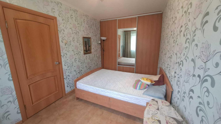 2-комн квартира Победы ул, 10