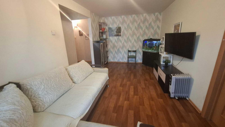 2-комн квартира Победы ул, 10