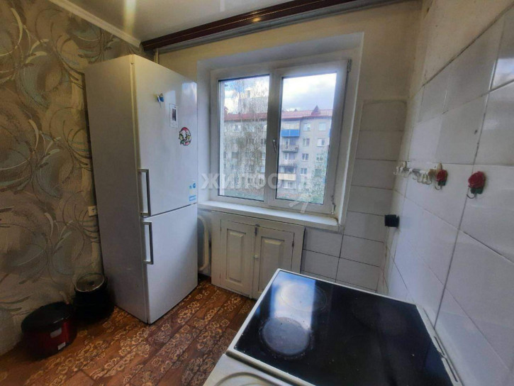 2-комн квартира Брянская улица, д.24