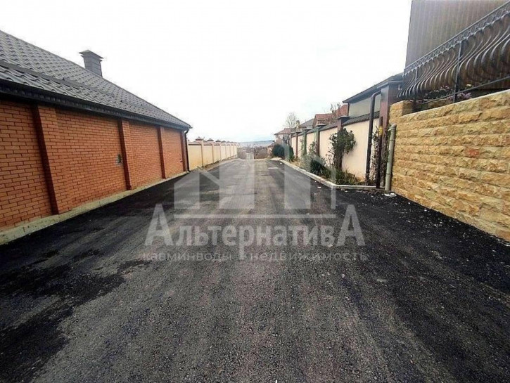 2-комн квартира Пятигорская ул.