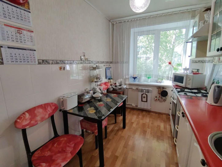 3-комн квартира Челюскинцев, 19