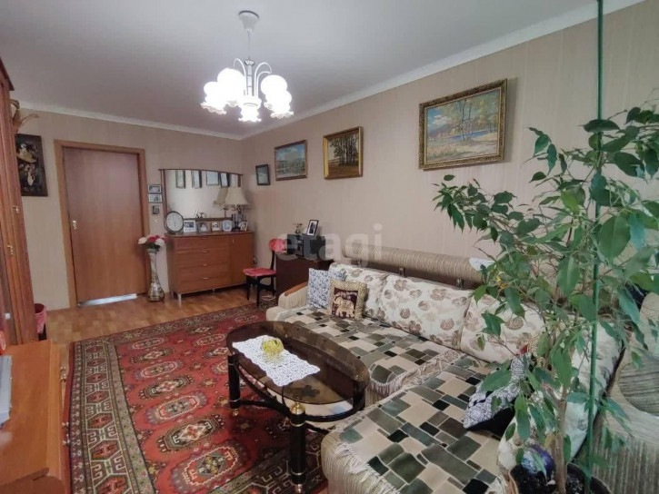 3-комн квартира Челюскинцев, 19