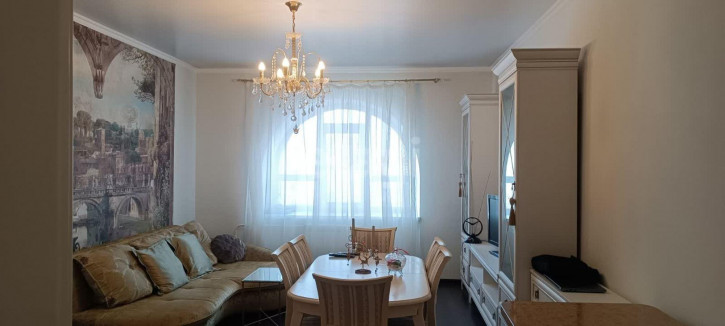 2-комн квартира Урицкого, 14