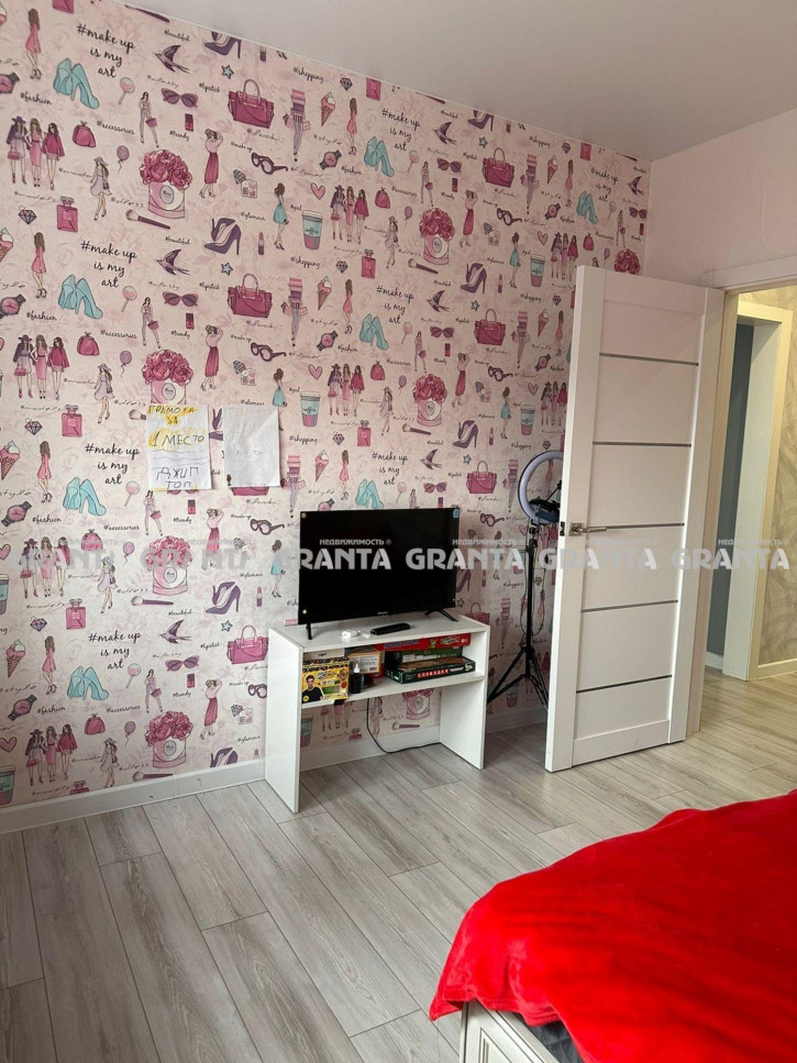 3-комн квартира ул Петра Подзолкова, 21
