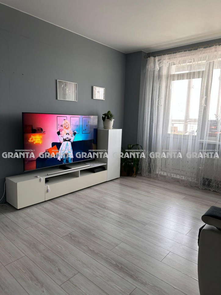 3-комн квартира ул Петра Подзолкова, 21