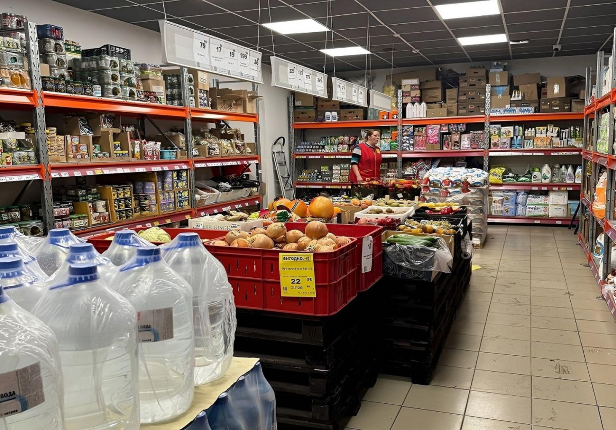 Купить торговое помещение за 15 500 000 рублей на Республика Хакасия, пгт Вершина Тёи, Советская 28