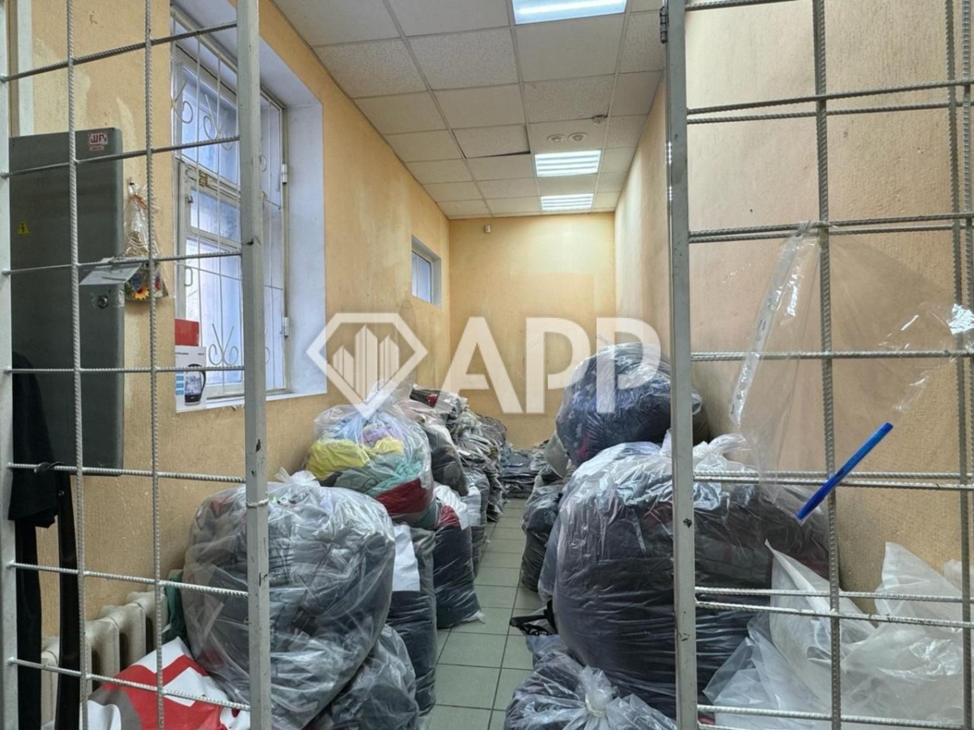 Сдать торговое помещение за 239 400 рублей на проспект Мира