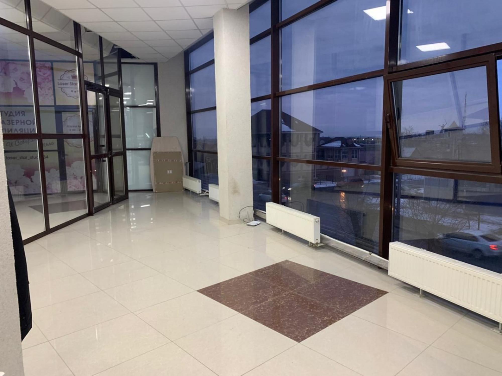 Сдать офис, помещение под офис за 25 000 рублей на 30-летия Победы, 16А