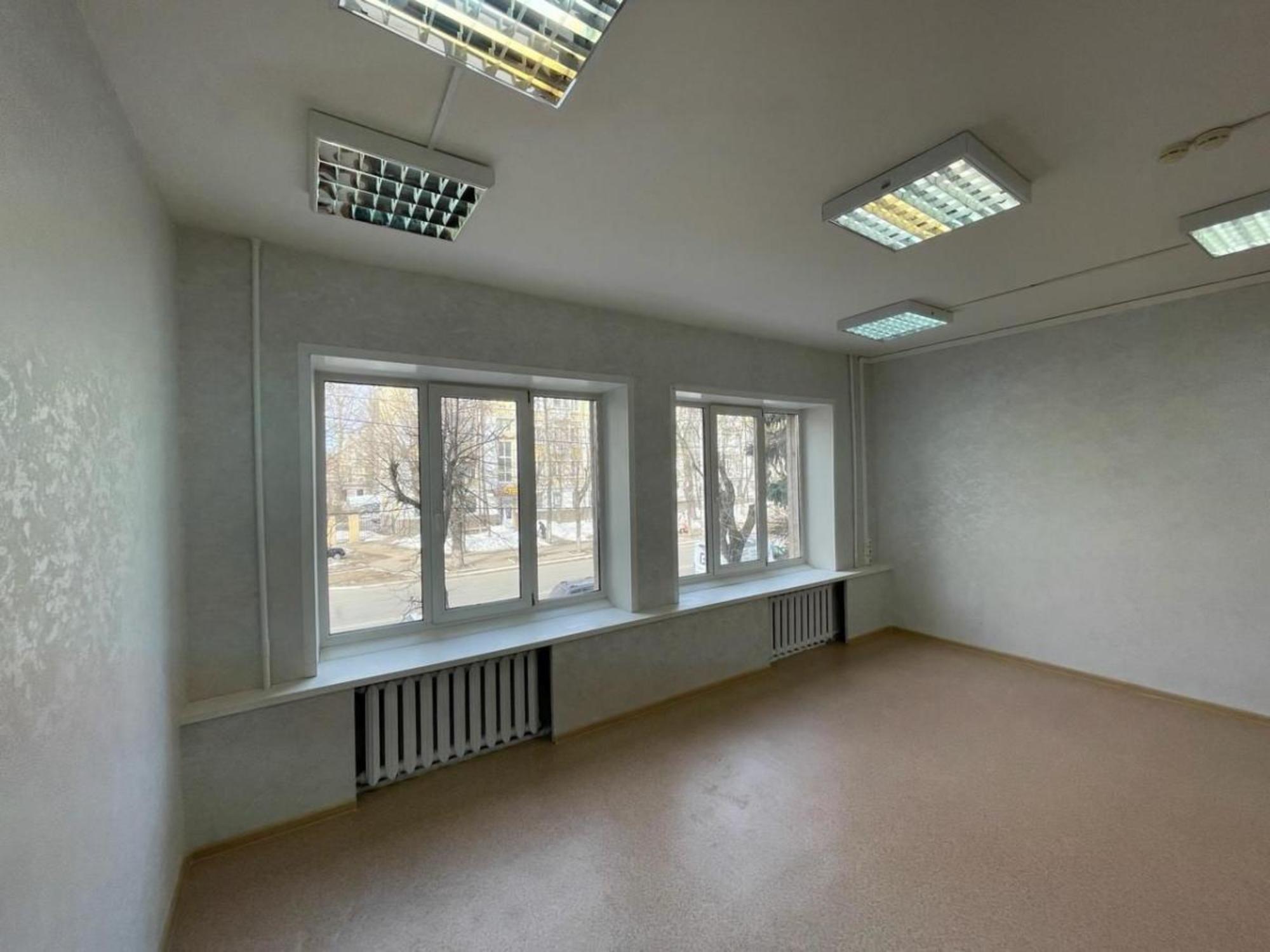 Сдать офис, помещение под офис за 28 700 рублей на ул Ленина, 81