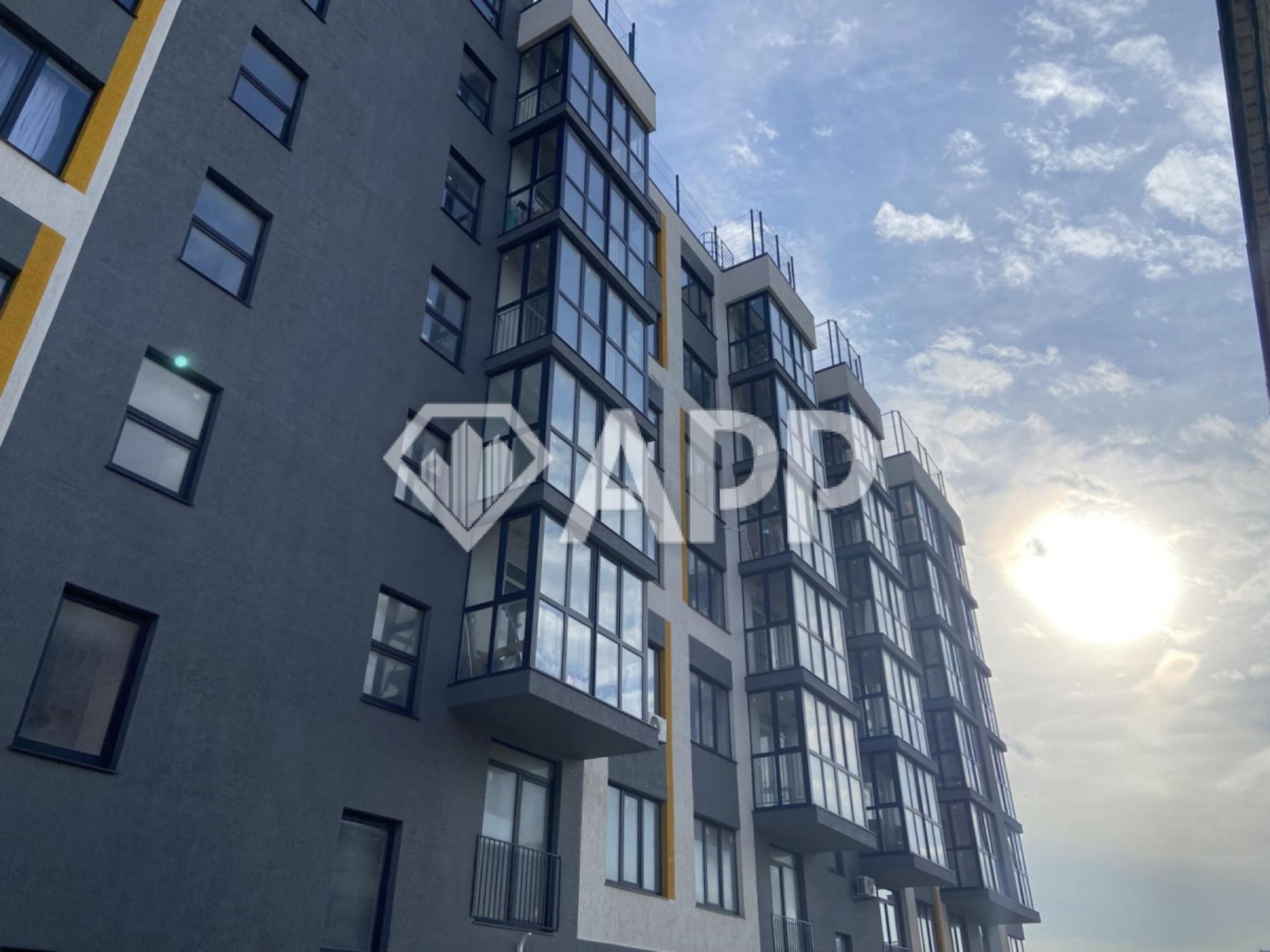 Купить торговое помещение за 3 696 000 рублей на ул Планеристов, 55Б