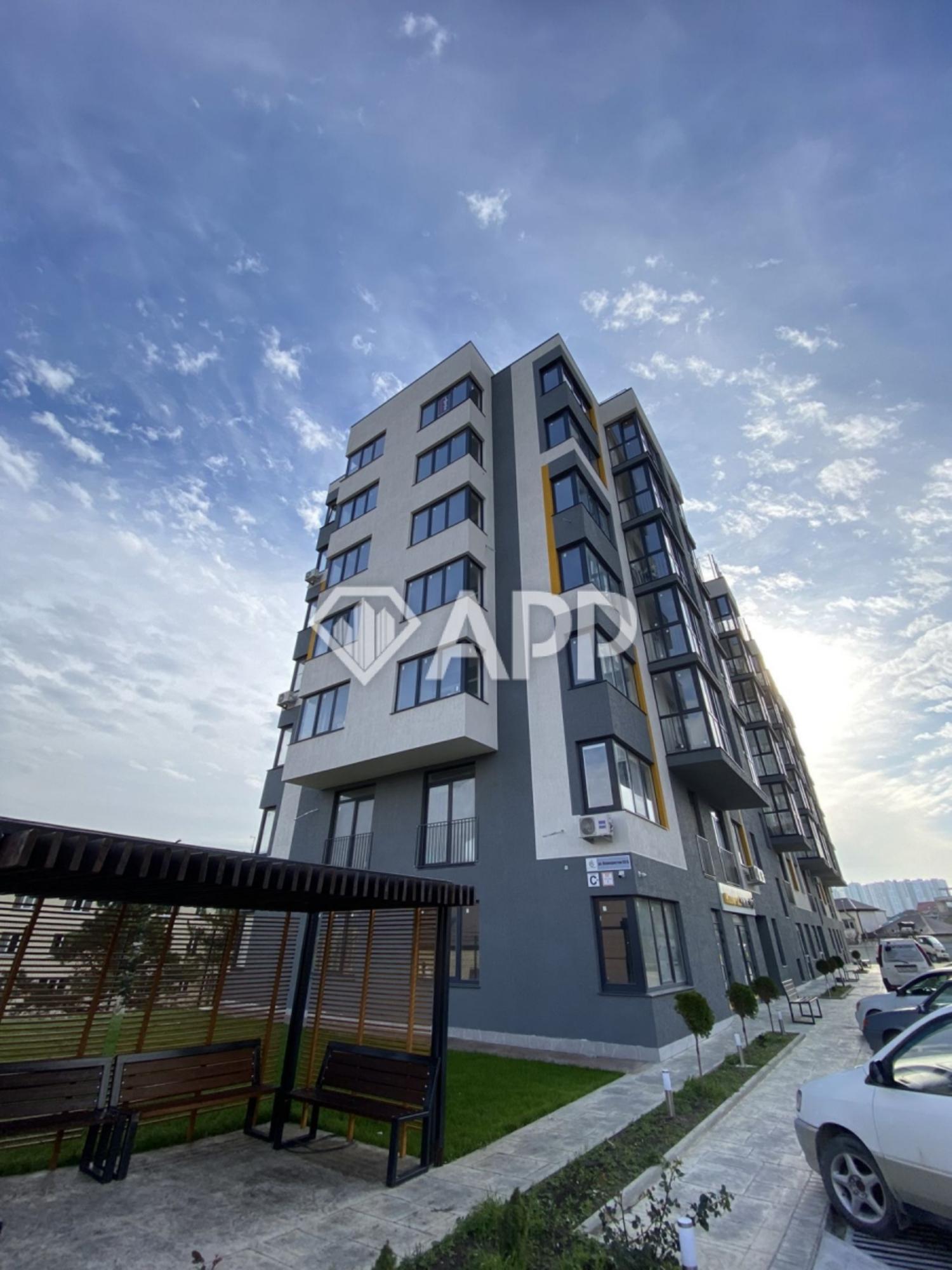 Купить торговое помещение за 3 696 000 рублей на ул Планеристов, 55Б