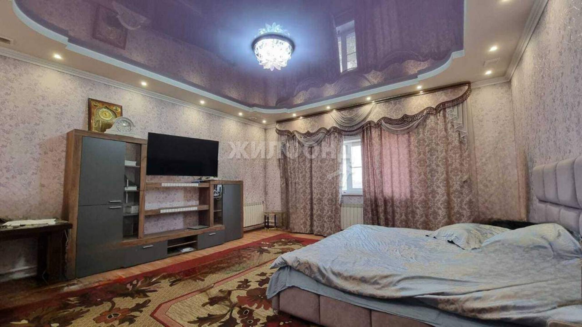 Купить дачу, дом, коттедж за 110 000 000 рублей на Бориса Богаткова улица