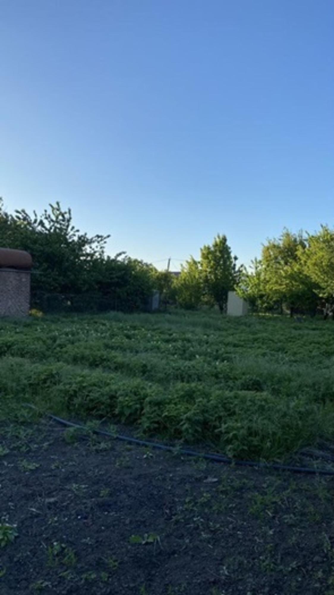 Купить землю, земельный участок за 500 000 рублей на ул. 11 проезд улица, 100