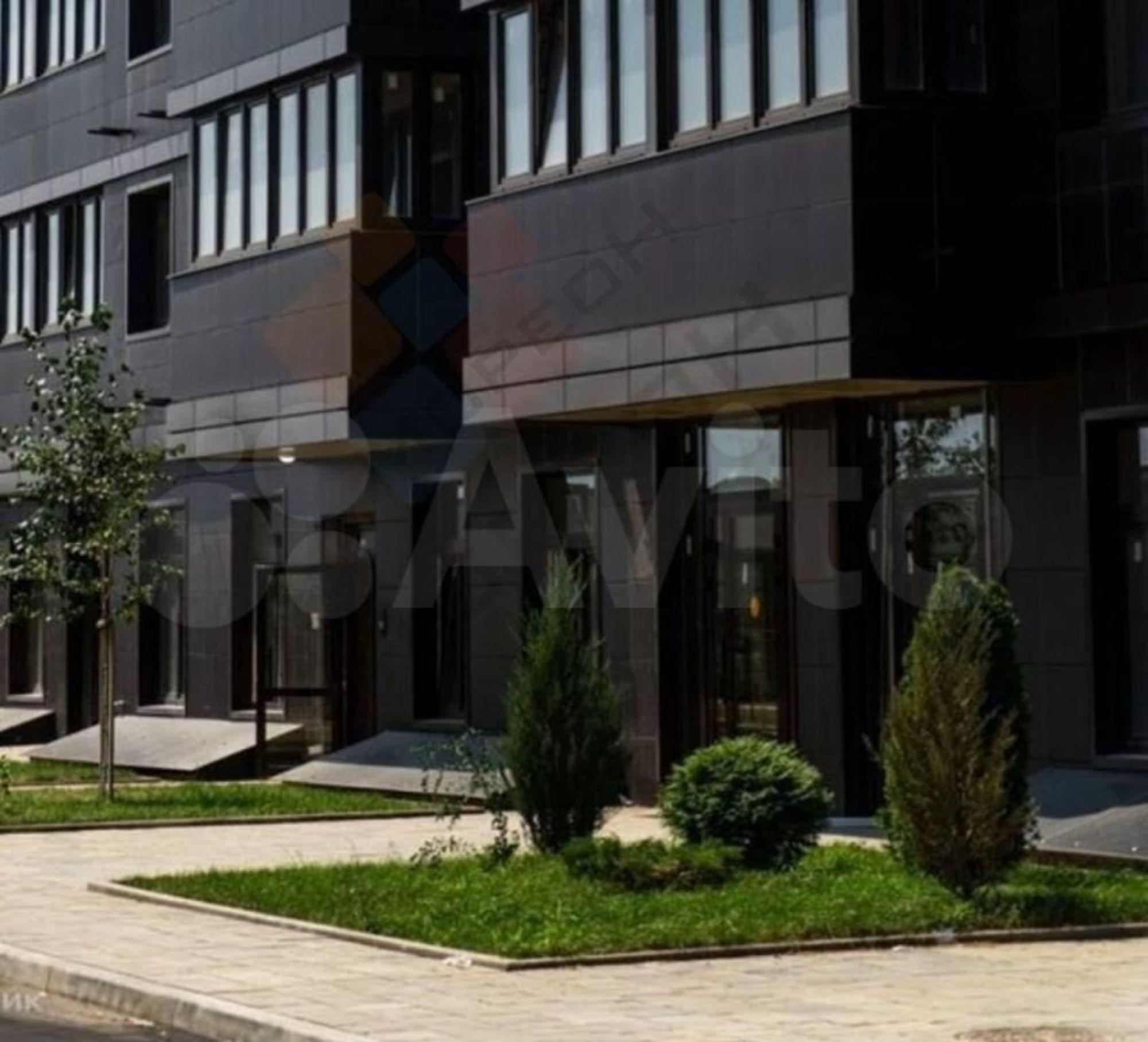 Купить квартиру за 4 500 000 рублей на Героя Ростовского ул, 8/к4