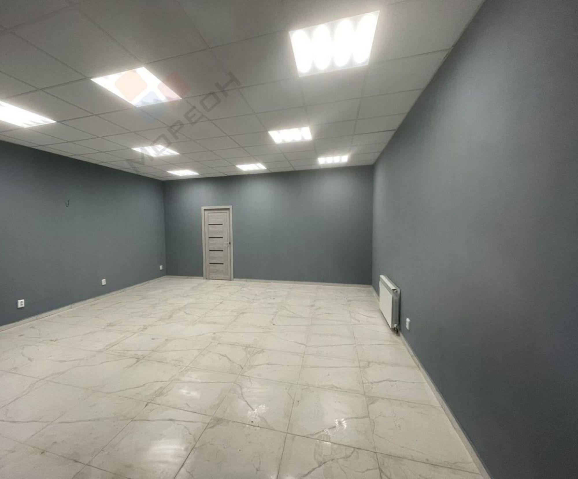Купить торговое помещение за 5 700 000 рублей на им. Дмитрия Благоева ул, 29к2