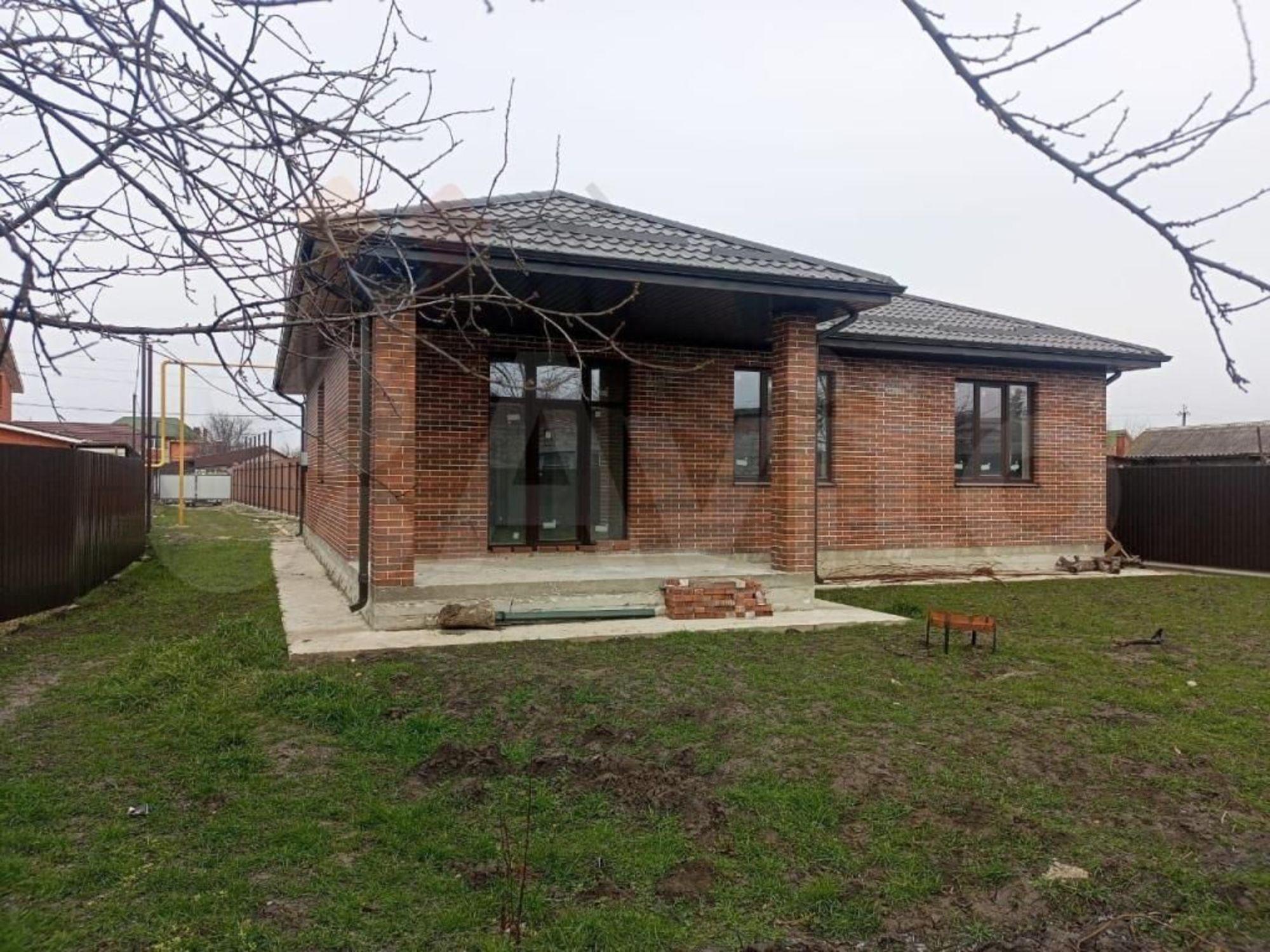Купить дачу, дом, коттедж за 9 500 000 рублей на Октябрьская ул