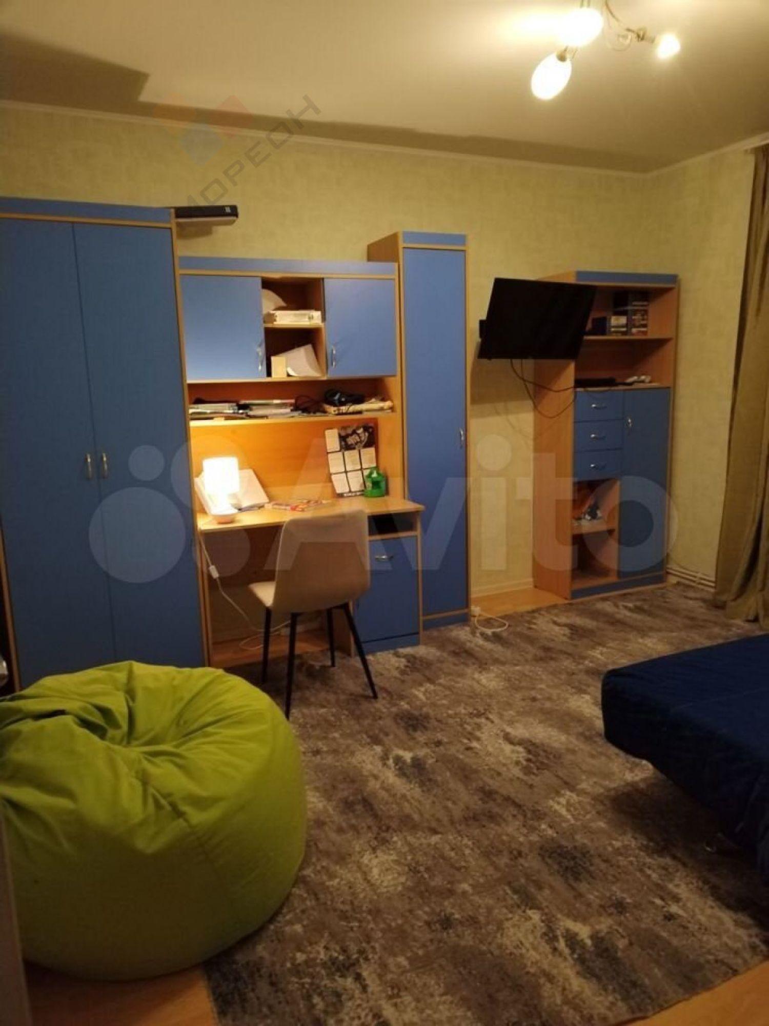 Купить дачу, дом, коттедж за 10 700 000 рублей на Тенистая ул, 390/2