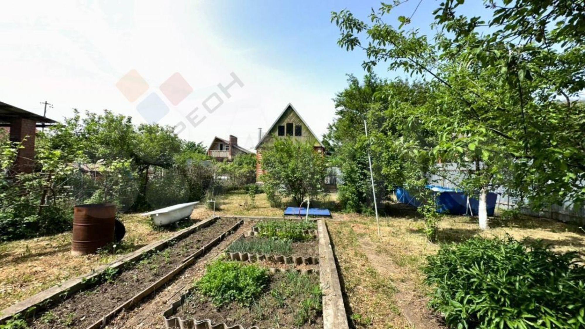 Купить дачу, дом, коттедж за 3 500 000 рублей на Земляничная ул, 419