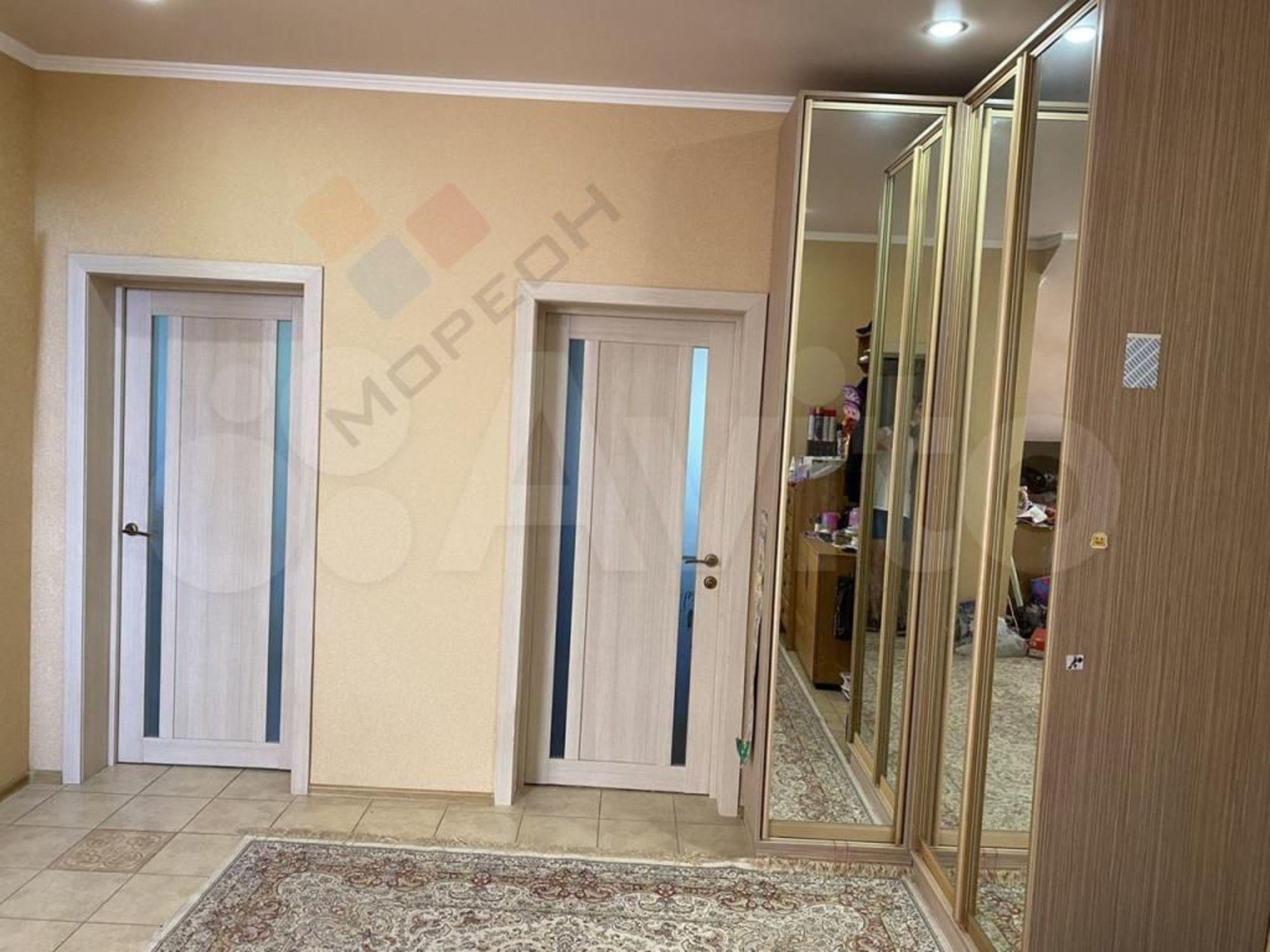 Купить дачу, дом, коттедж за 33 000 000 рублей на Шовгенова ул, 4/1