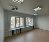 офис 30 кв м, этаж 2/5 ул Ленина, 81