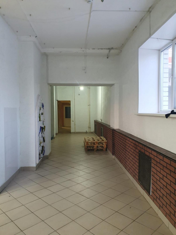 Торговое помещение Волжск, Ленина, 64
