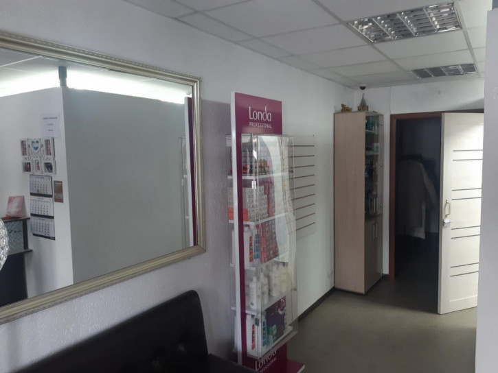 Торговое помещение ул им Исаева Н.В., 9