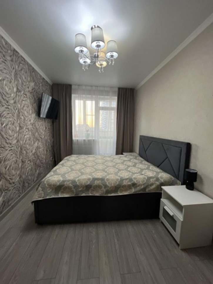 2-комн квартира Комсомольская улица, 101