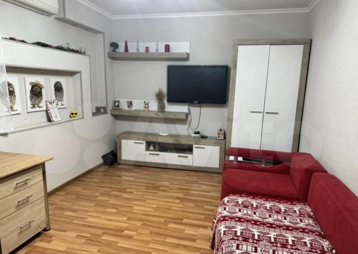 3-комн квартира Юбилейная улица, 101