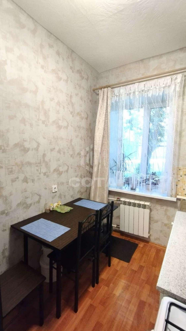 3-комн квартира Менделеева улица, 8