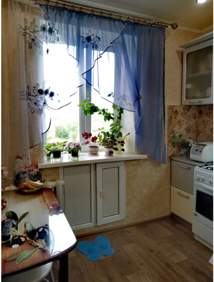 3-комн квартира Брестская улица, 8