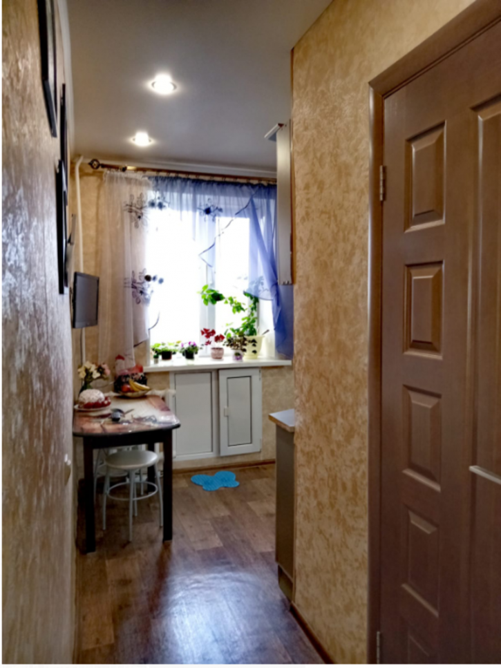 3-комн квартира Брестская улица, 8