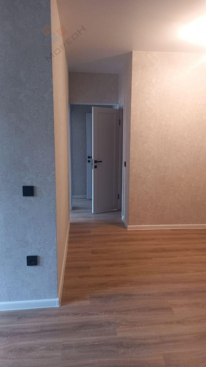2-комн квартира Лётчика Позднякова ул, 2к16