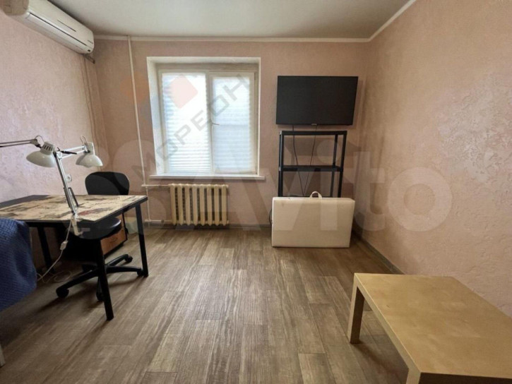 4-комн квартира Красная ул, 16