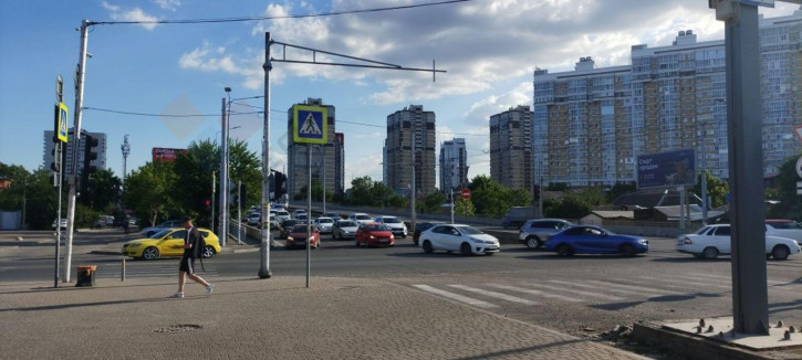 Помещение свободного назначения Садовая ул, 152