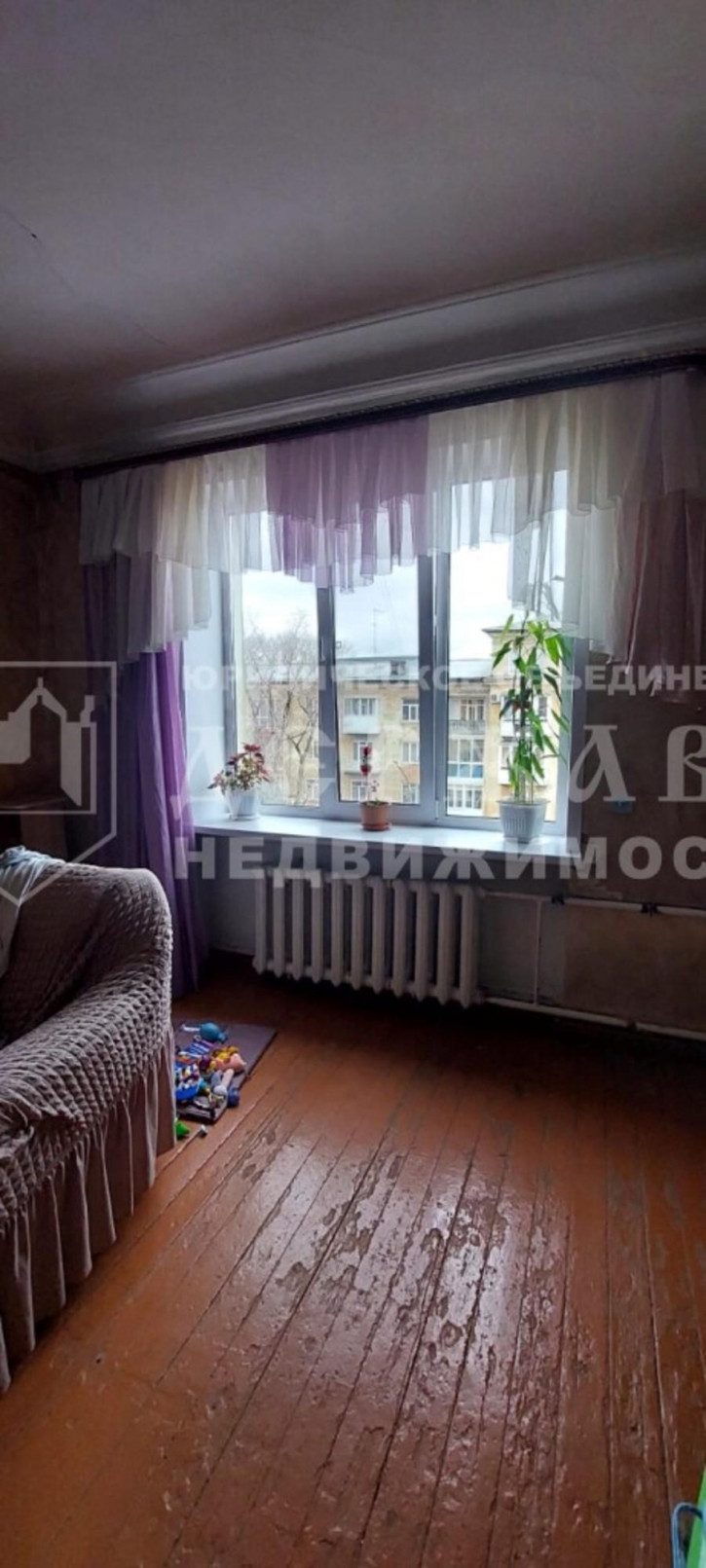 4-комн квартира Севастопольская улица