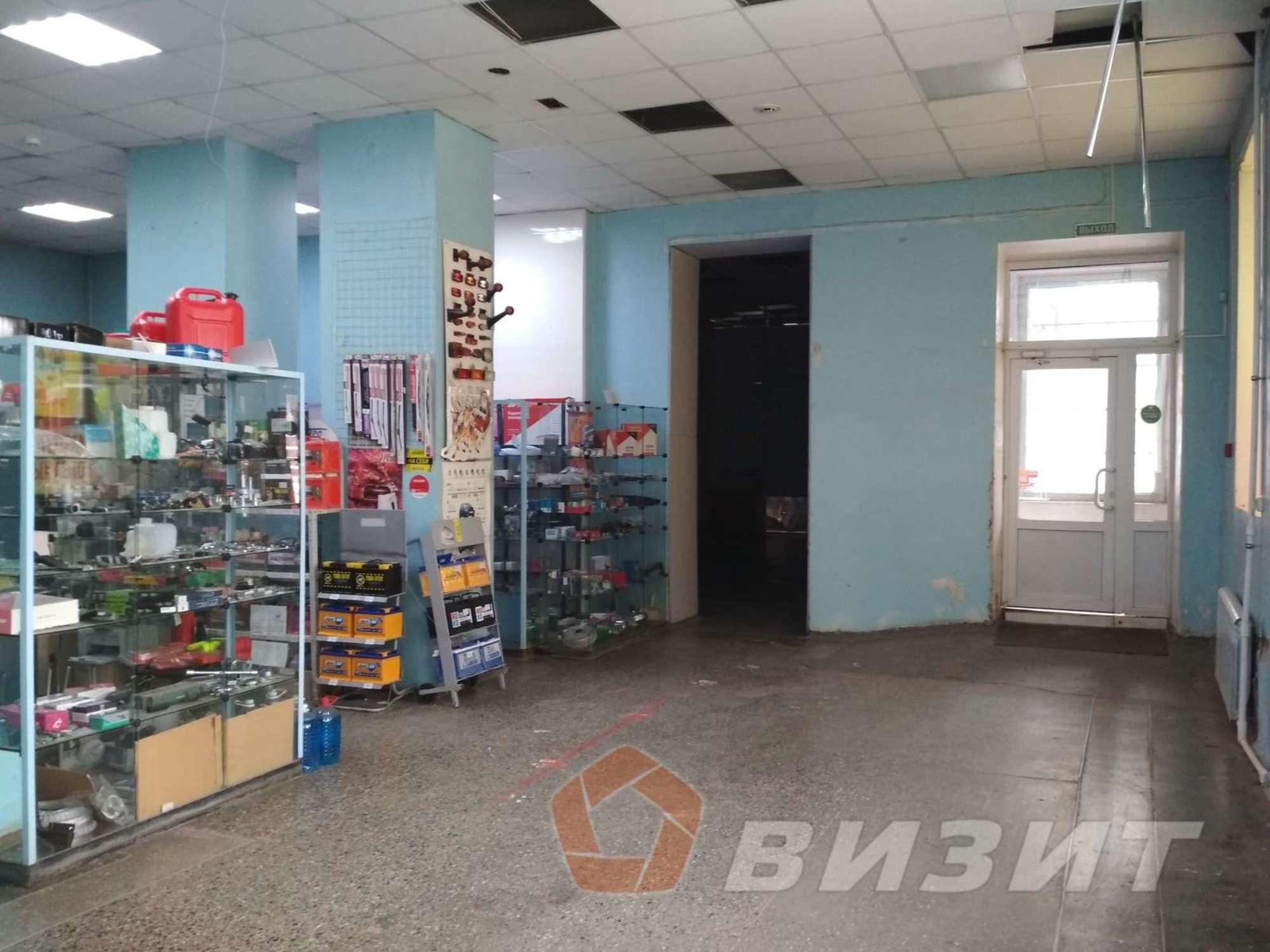 Сдать торговое помещение за 100 000 рублей на Победы улица, 1