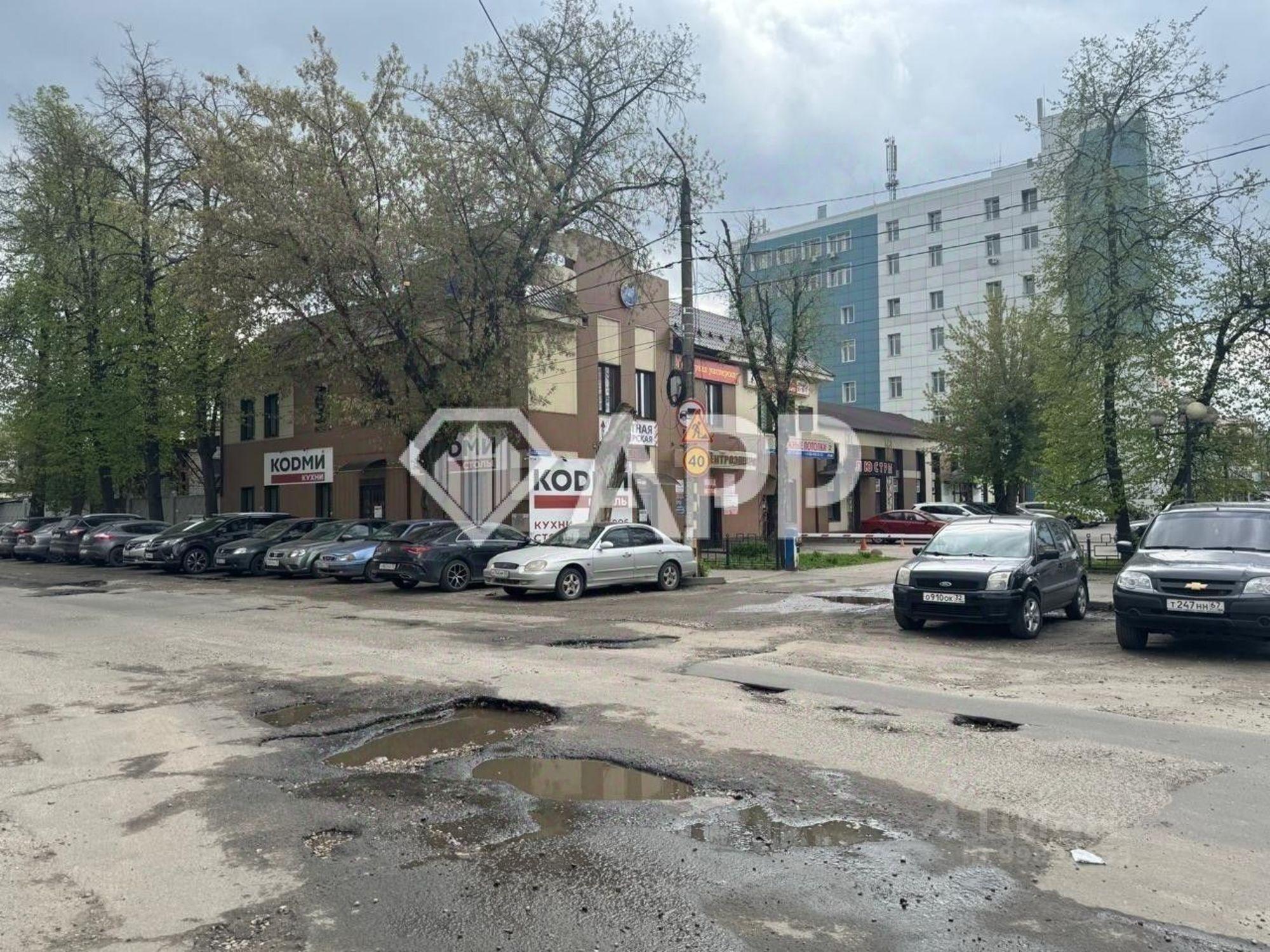 Сдать складское помещение за 34 400 рублей на Болховская улица, 73