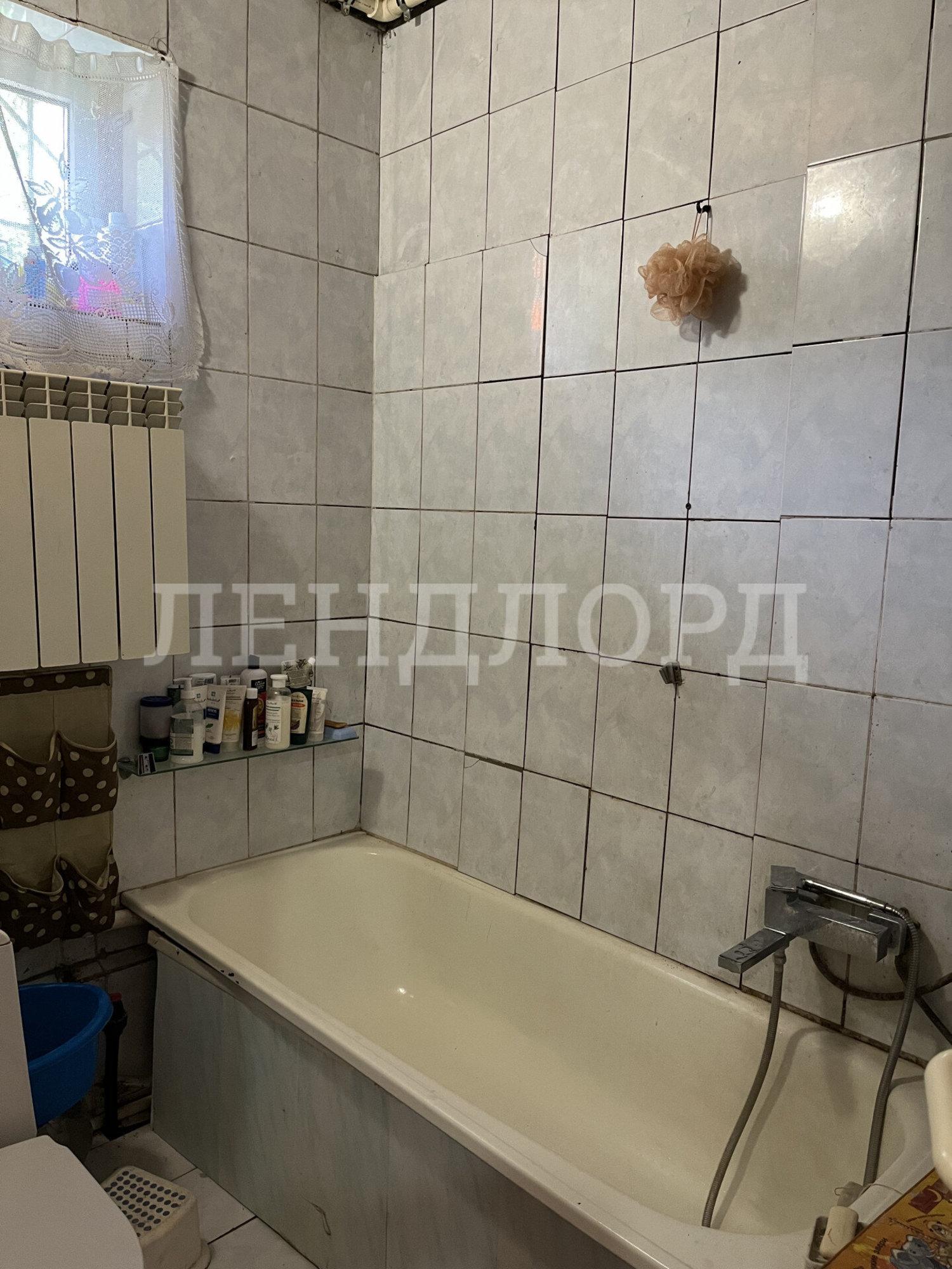 Купить дачу, дом, коттедж за 8 000 000 рублей на Малиновского