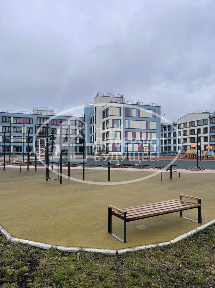 3-комн квартира улица Борцов Революции, 1Ак4