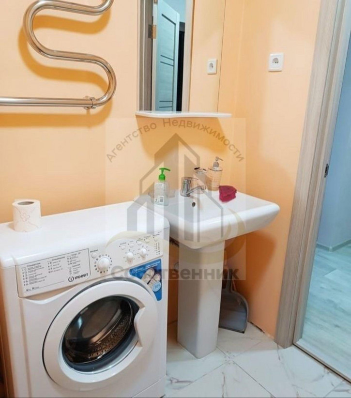 1-комн квартира Героев Стратосферы ул, 13а