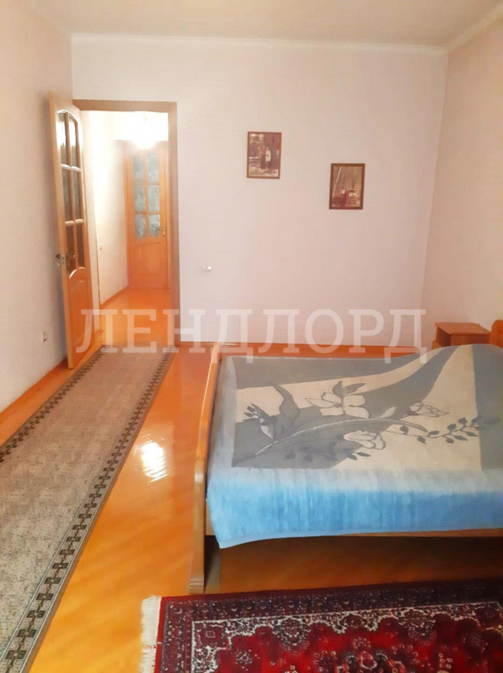 3-комн квартира проспект Соколова, 85/3