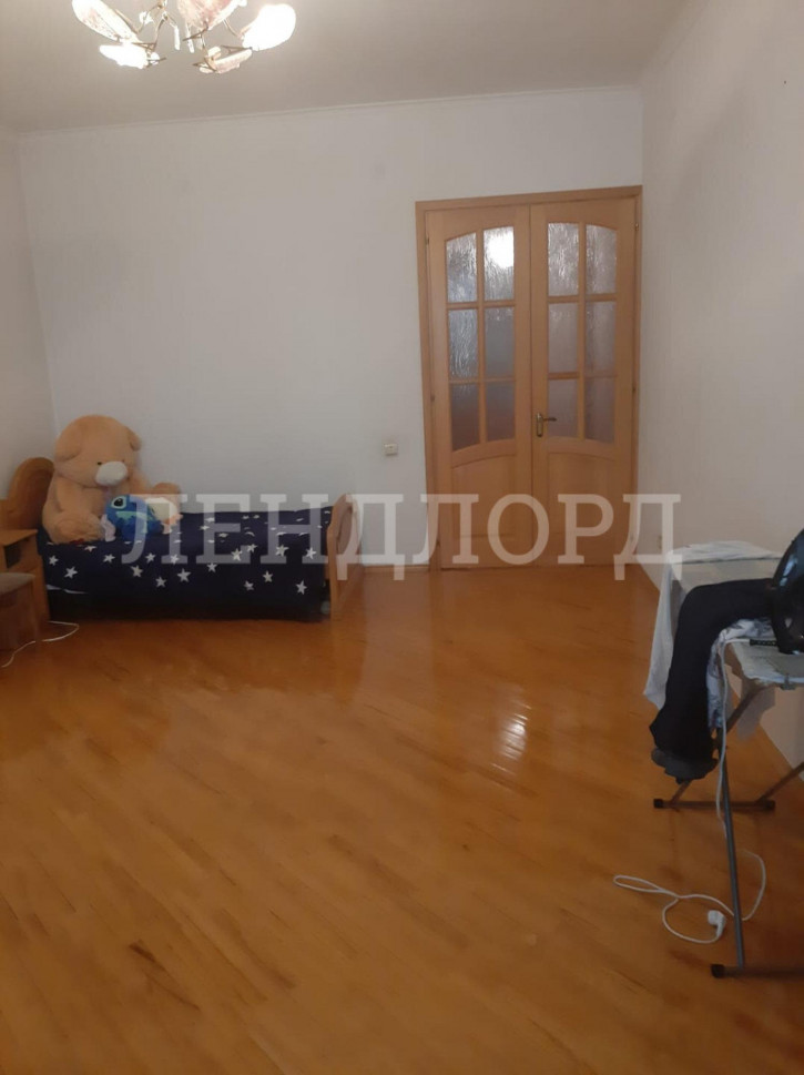 3-комн квартира проспект Соколова, 85/3