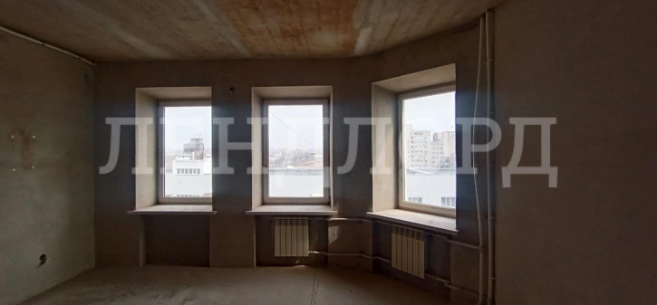 5-комн квартира проспект Соколова, 85/3